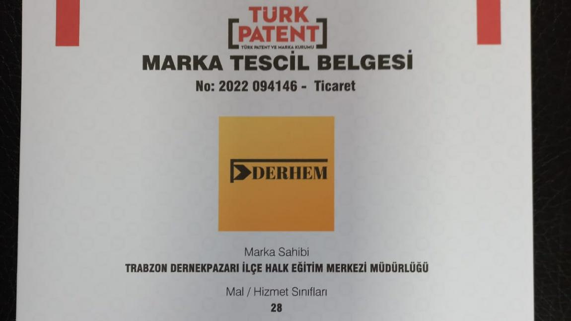 Sınai Mülkiyet Kanunu kapsamında Derbekpazarı Halk Eğitimi Merkezi Müdürlüğü olarak Türk Patent ve Marka Kurumundan Marka Tescil Belgemizi aldık.
