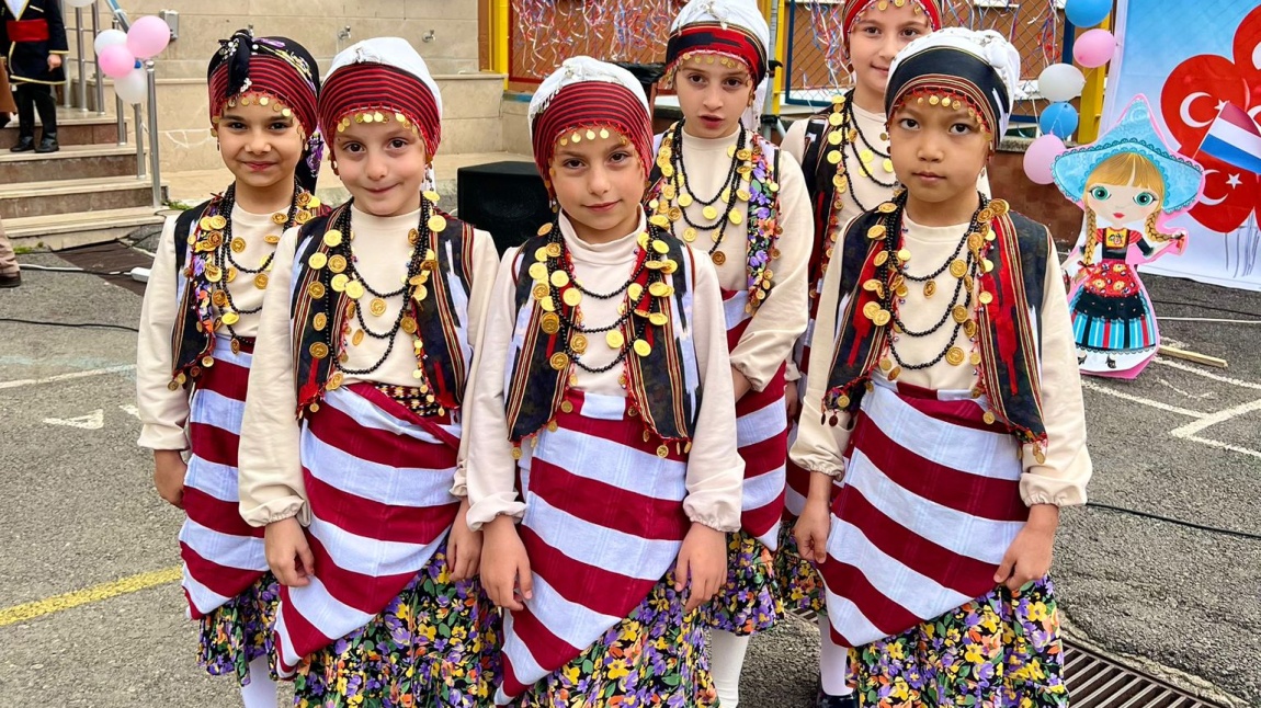 23 Nisan Ulusal Egemenlik ve Çocuk Bayramı Kostümlerini Diktik